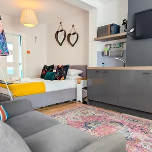 abode-studio-i-great-neighbourhood.brighton-hotels-england.com/